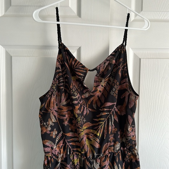 Cute Lightweight Romper! - Picture 6 of 12